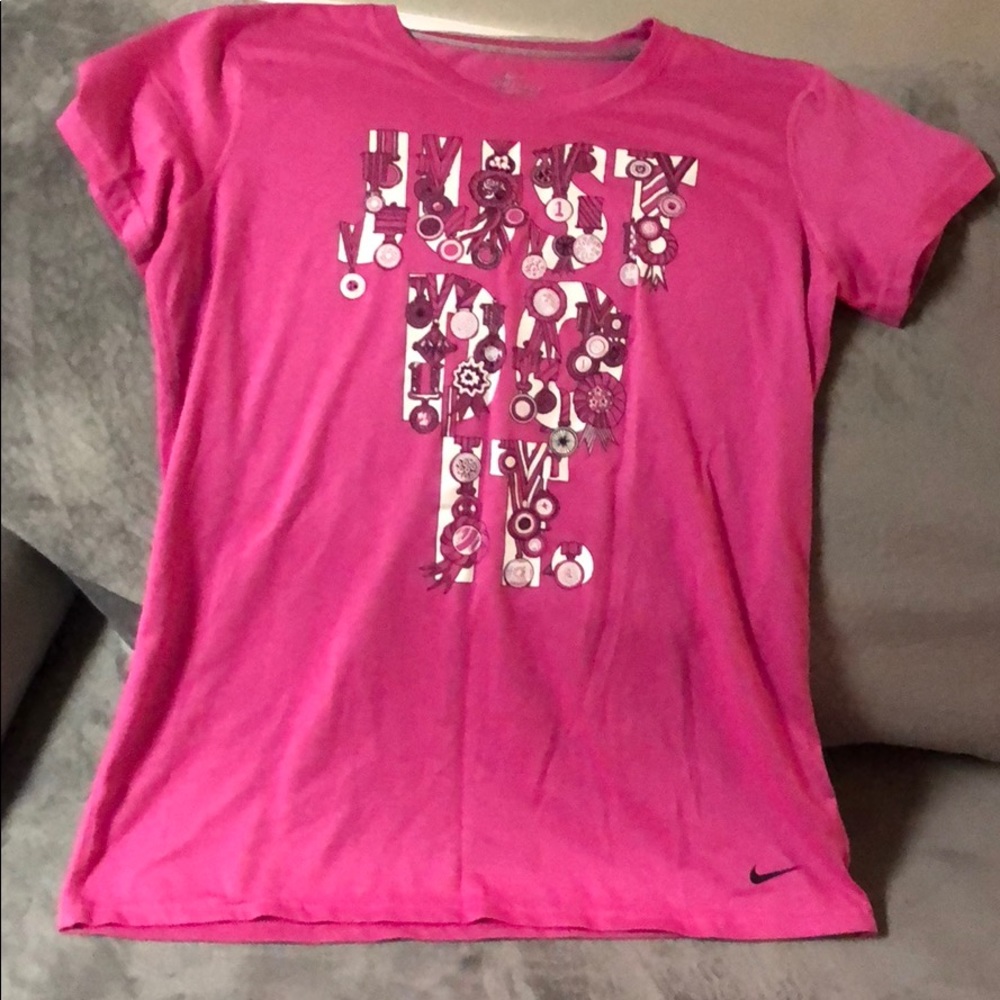 Nike Shirt, Pet free-Smoke Free home